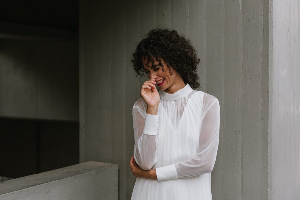 Clémentine Iacono - Robes de mariée sur-mesure Lyon - Simone