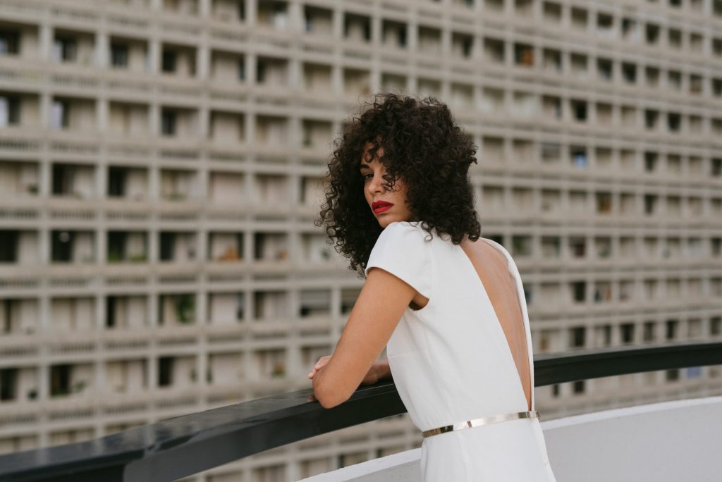 Clémentine Iacono - Créatrice de robes de mariée sur-mesure à Lyon